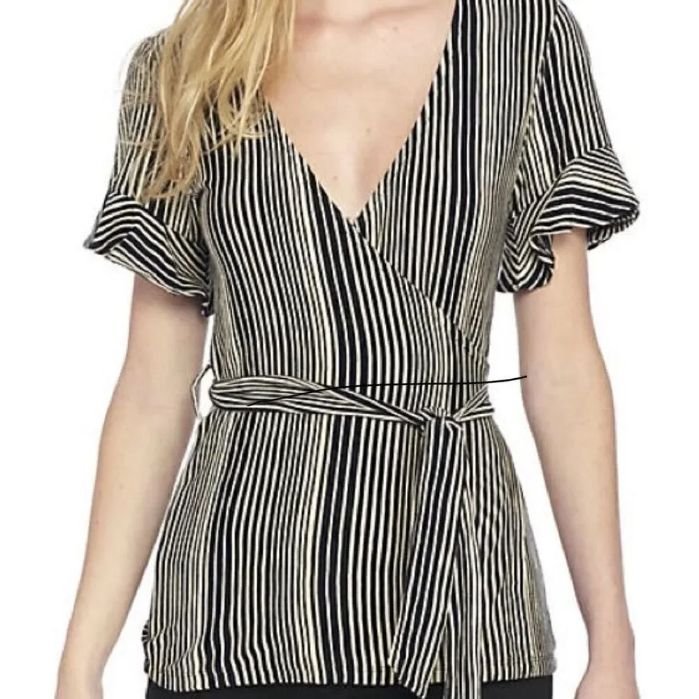 Free People Wrapped Around My Finger Knit Top size xs